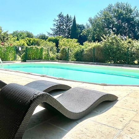 Rendez-Vous Avec Les Cigales - Gite 6 Personnes 100M2 - Piscine Privee - Climatisation Cheval-Blanc Kültér fotó