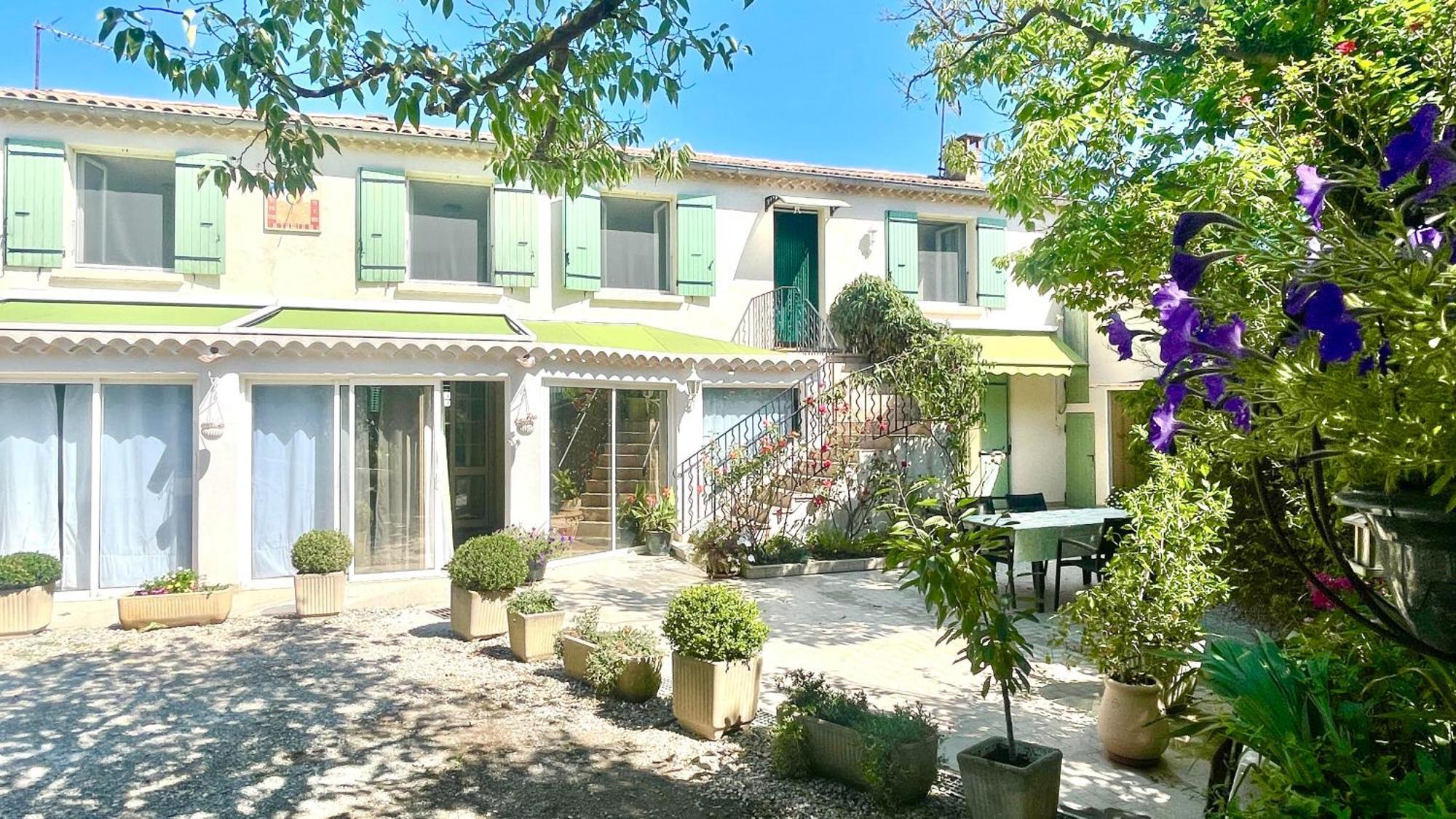 Rendez-Vous Avec Les Cigales - Gite 6 Personnes 100M2 - Piscine Privee - Climatisation Cheval-Blanc Kültér fotó