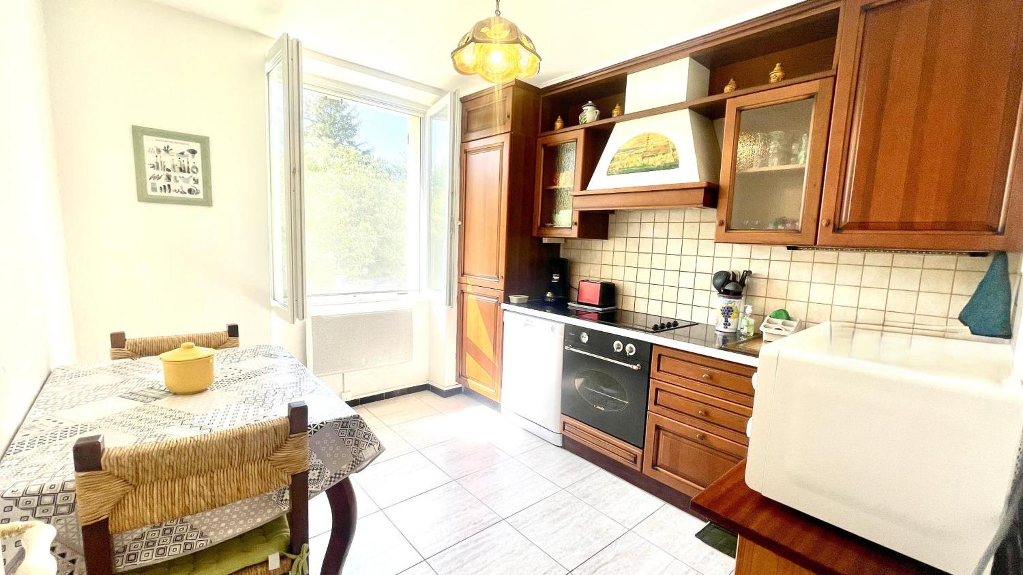 Rendez-Vous Avec Les Cigales - Gite 6 Personnes 100M2 - Piscine Privee - Climatisation Cheval-Blanc Kültér fotó