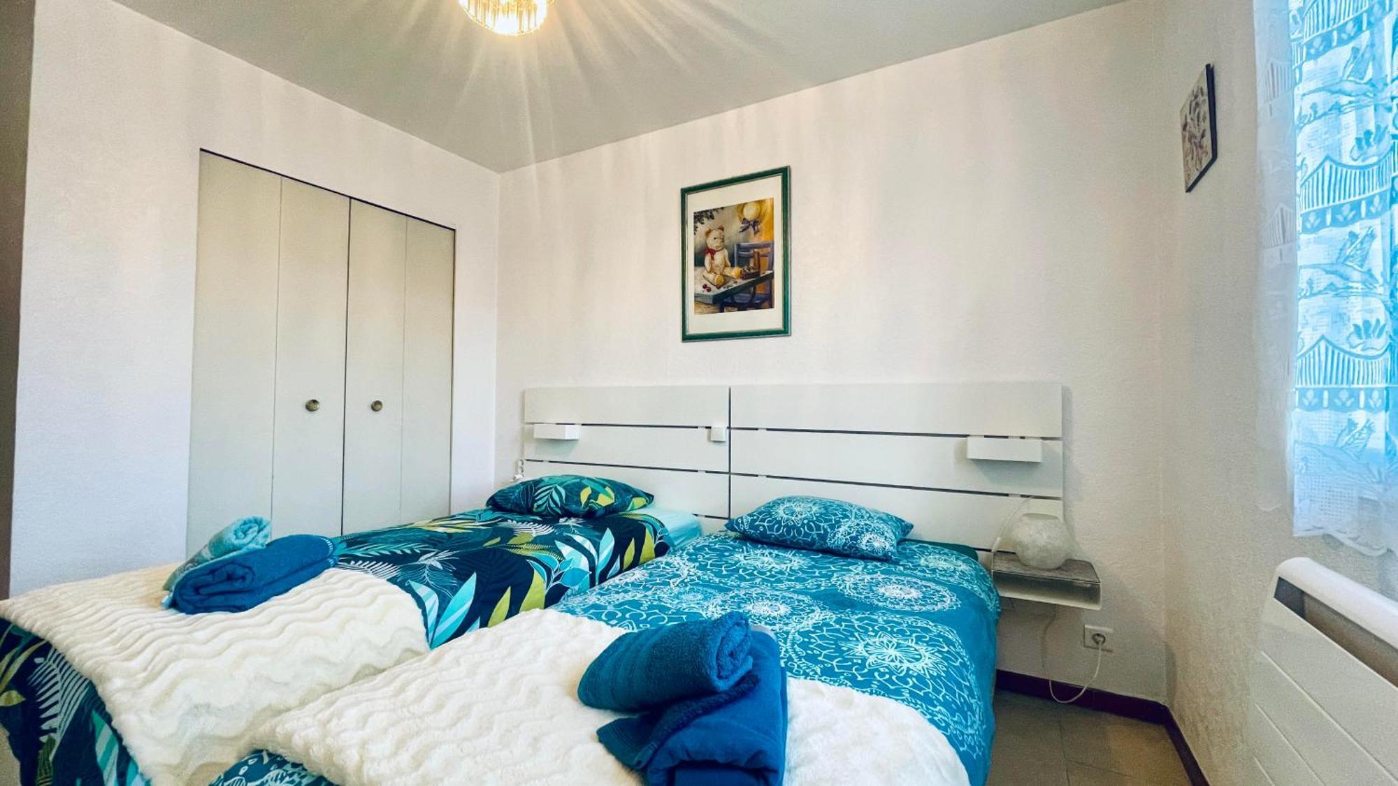 Rendez-Vous Avec Les Cigales - Gite 6 Personnes 100M2 - Piscine Privee - Climatisation Cheval-Blanc Kültér fotó